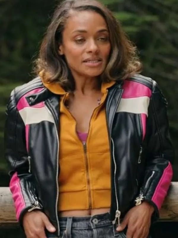 Kaia Bryant Virgin River S05 Leather Jacket - Image 3