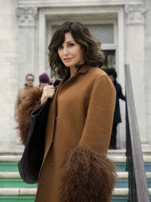 Dr. Vanessa Holmes Elsbeth Brown Wool Coat