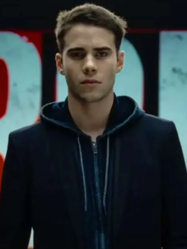 Julio-Pena-Berlin-Tv-Series-Roi-Black-Blazer