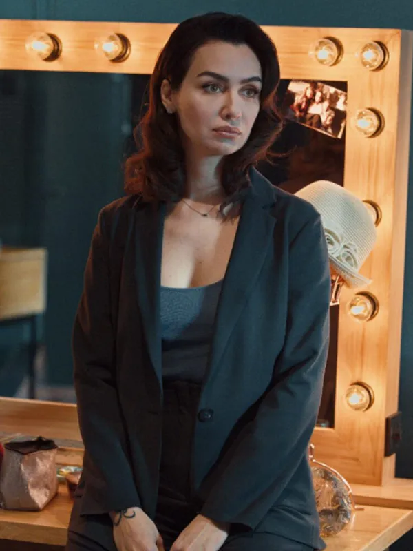 Lale-Kiran-As-the-Crow-Flies-S01-Black-Blazer