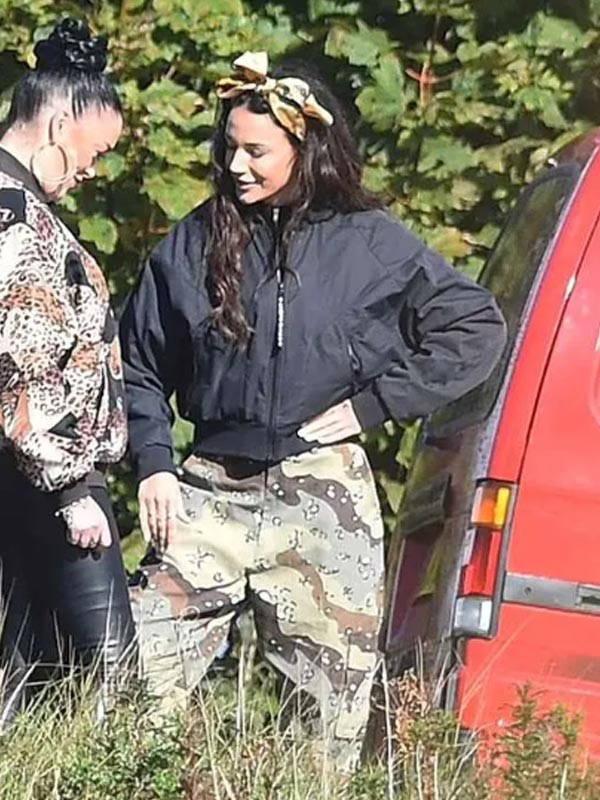 Michelle-Keegan-Brassic-Tv-Series-S05-Black-Jacket