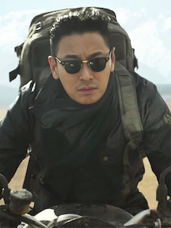 Baek Kang-hyeok The Trauma Code Heroes on Call Black Jacket