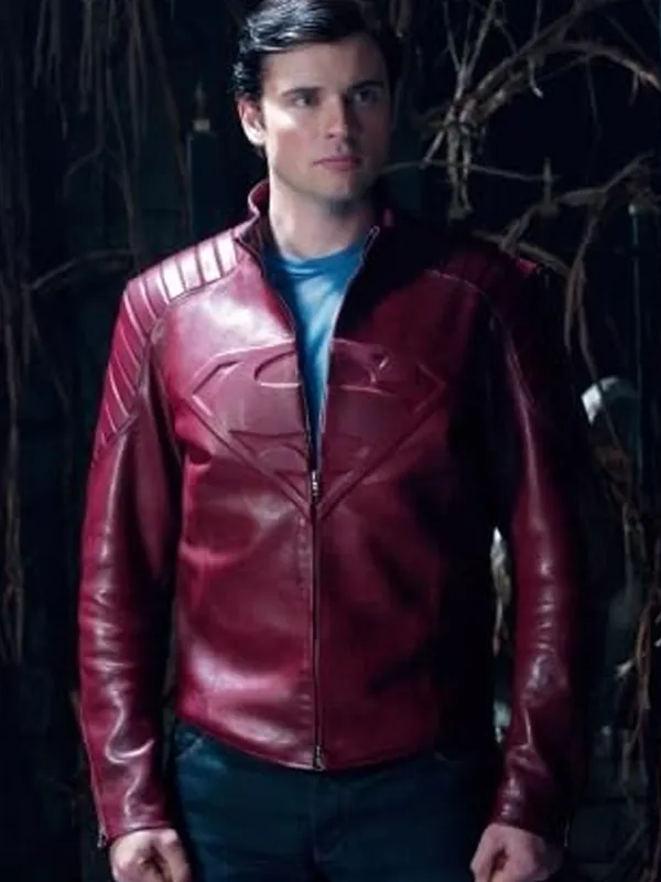 Clark-Kent-Smallville-Red-Jacket