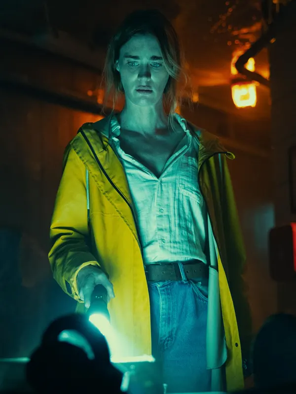TV Series Below 2026 Fonda Howander Yellow Hooded Coat