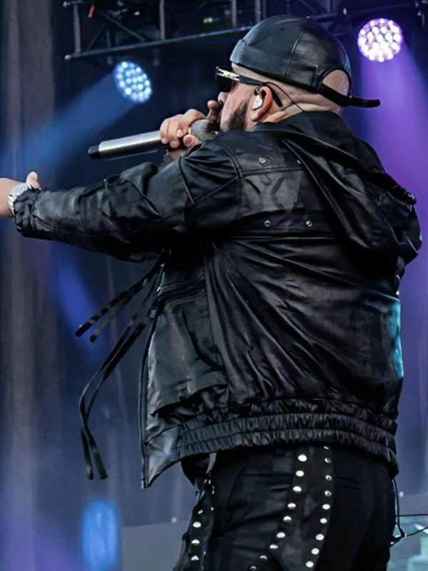 Yandel Venezuela Benefit Concert 2026 Black Jacket
