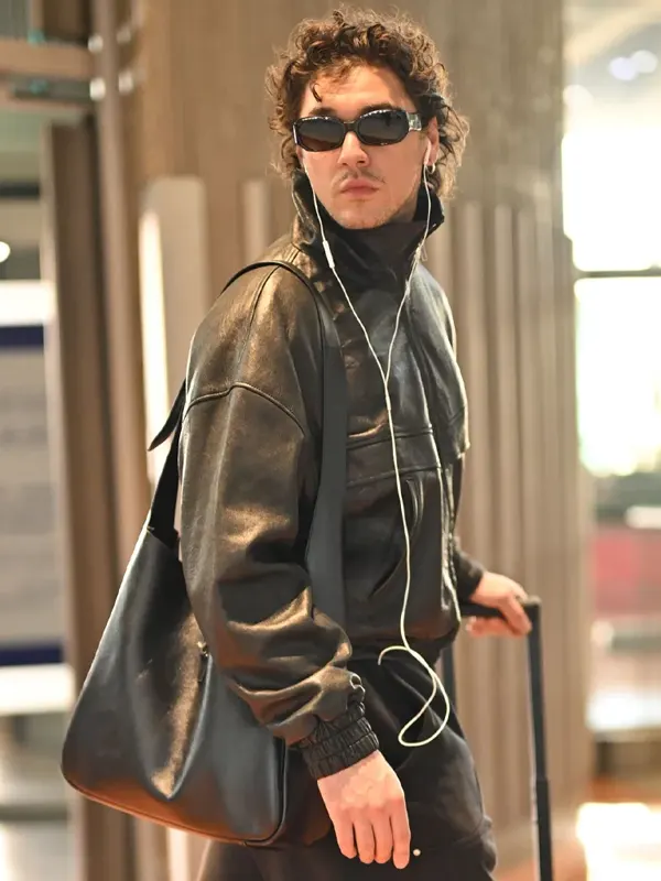 Shop Paris Fashion Week 2026 Belmont Cameli Black Leather Jacket